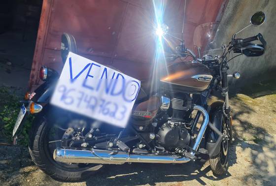 ROYAL ENFIELD METEOR 350 SUPERNOVA ROYAL ENFIELD METEOR 350 SUPERNOVA